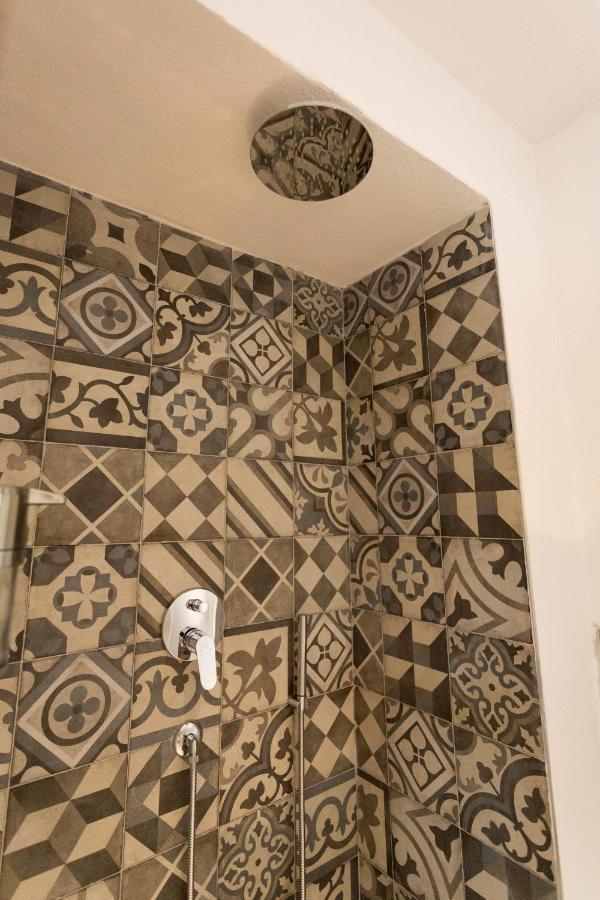 Alpencity Suites Trento Luaran gambar