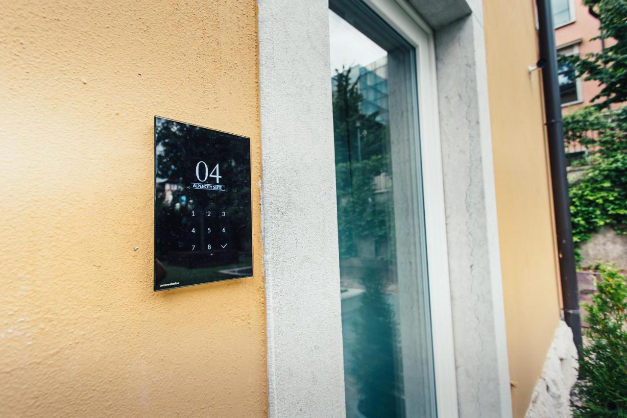 Alpencity Suites Trento Luaran gambar